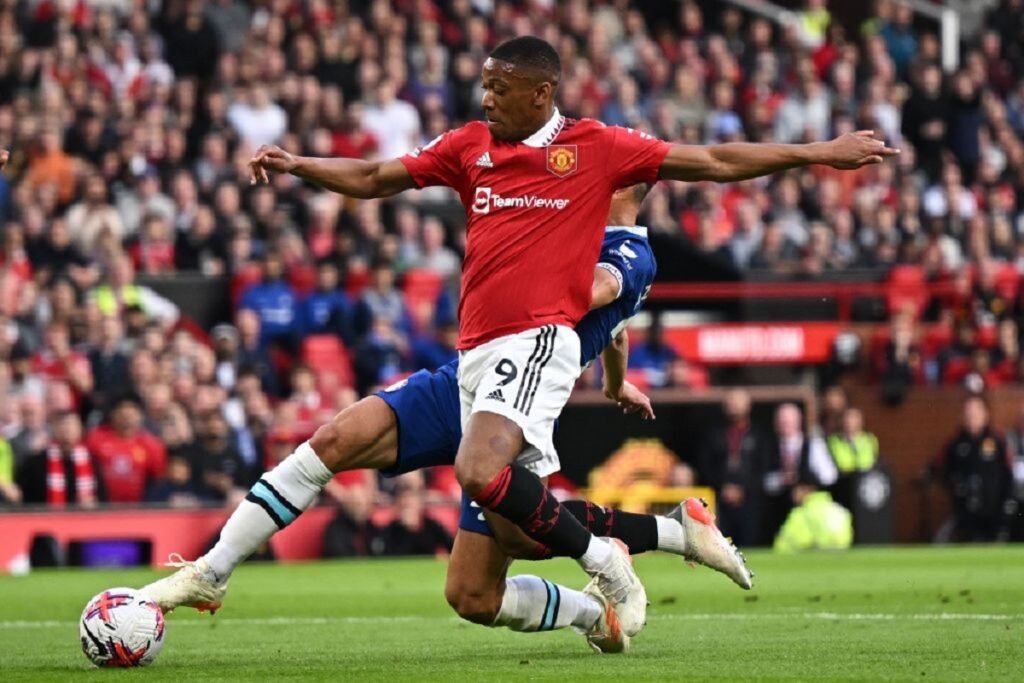 Anthony Martial playing for Manchester United.