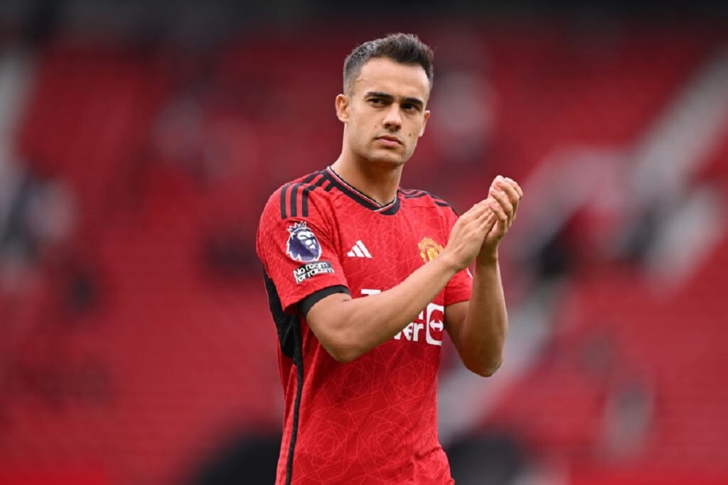 Sergio Reguilon playing for Manchester United.