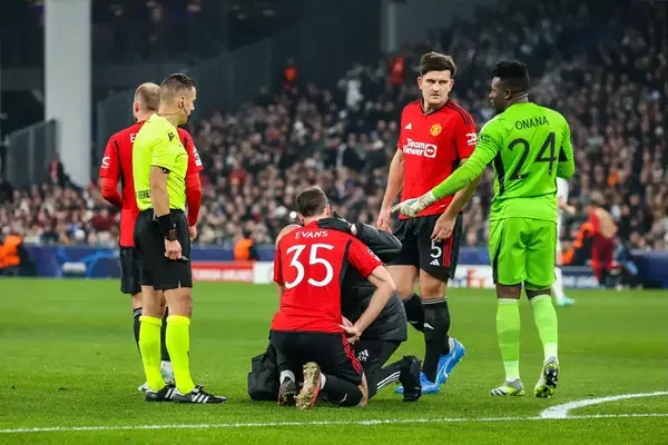“We Have To See How Bad” – Ten Hag Provides Update After United Star Suffers Injury