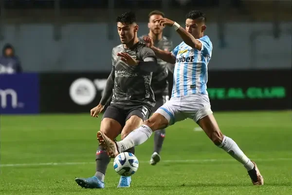 United Are ‘Preparing To Fight’ For South American Teenager As They Learn From Moises Caicedo Transfer Error