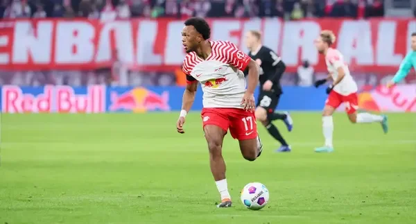 “I Don’t Want To Say Anything” – Bundesliga Ace Addresses Future After Being Linked With £70M United Switch