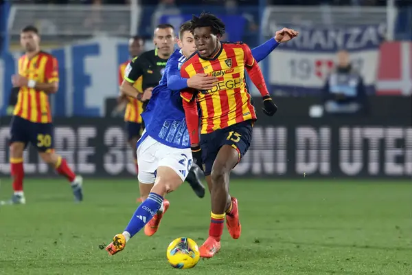 Manchester United Land £34M Defender And 129-Goal Striker – AI Predicts January Transfers