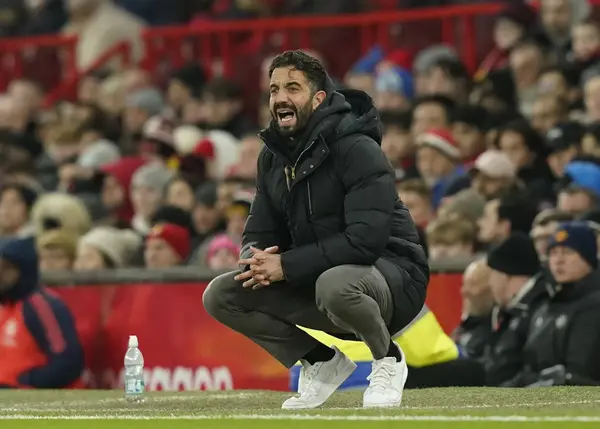 Manchester United Set To Battle With Chelsea And Barcelona For £42M-Rated Midfielder