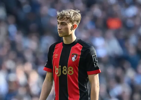 Man Utd Vying With Chelsea, Liverpool And Real For 19 Year Old Who Could Soon Be “One Of The Best Players In The World”
