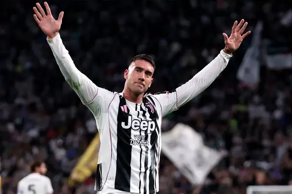 Man United Tipped To Make Move For Former Arsenal Striker Target Who Can Be Signed For “Just £20M”
