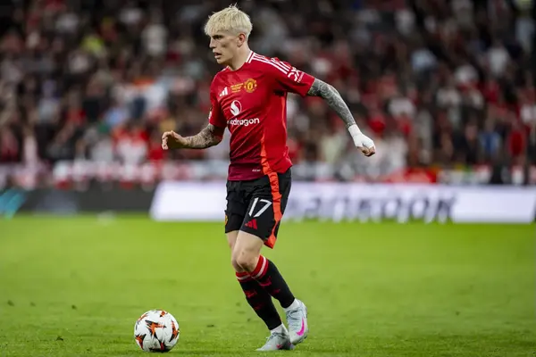 Romano Provides New Update On Sensational “Swap Deal” Involving £70M Rated Man United Star