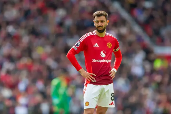 Man United Set For £100M Transfer Decision As Journalist Confirms “Friday” Deadline