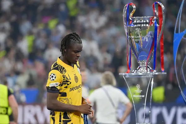 Man United Have ‘Tested The Waters’ To Sign Champions League Finalist But 3 Other PL Clubs Want Him Too
