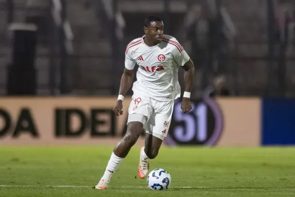 Man United Watch £56M Rated Brazilian Wonderkid In Action But ‘Another Premier League Club’ Could Sign Him