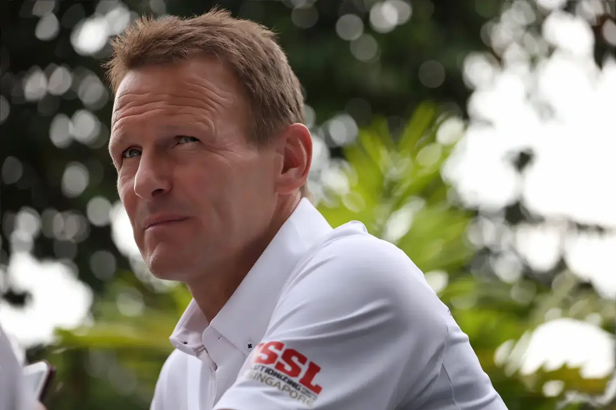 Teddy Sheringham Tells Man United They Should Have Signed £56m Marksman Instead Of Benjamin Sesko