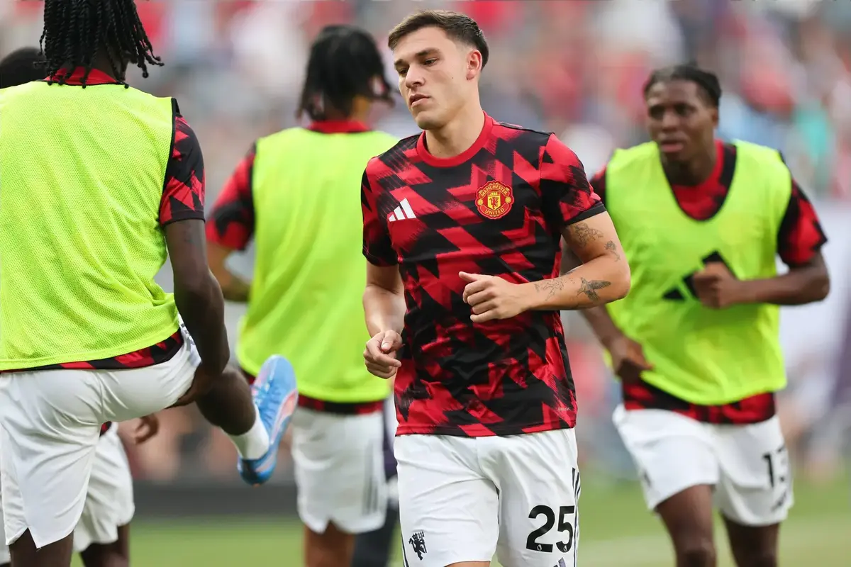 David Ornstein Names 2 Man United Players Who Are Set To Stay Despite Exit Rumours