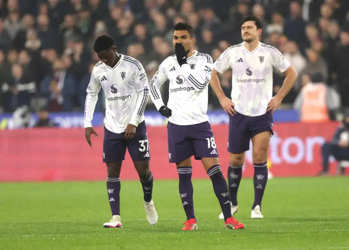 Talks ‘At An Advanced Stage’ As Man Utd Close In On Double Deal