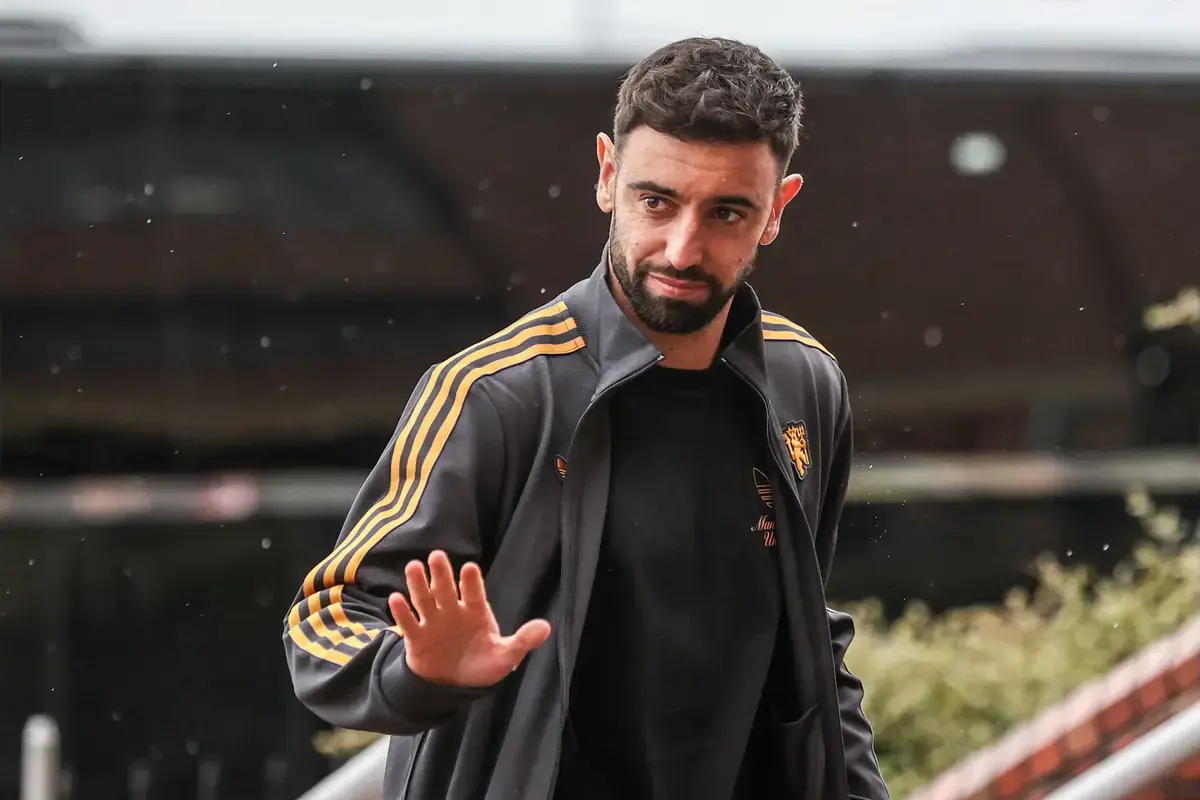 Bruno Fernandes Reveals Disappointment After “Standout” Player Chose To Sign For One Of Man Utd’s Rivals