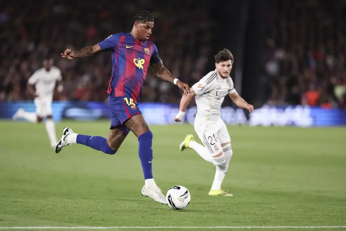Fresh Marcus Rashford Transfer Twist As Man Utd Weigh Up Move For Barcelona Star