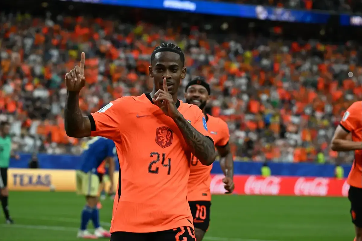 Ben Jacobs Drops Big Claim About Top Man Utd Target Having A £25M Release Clause