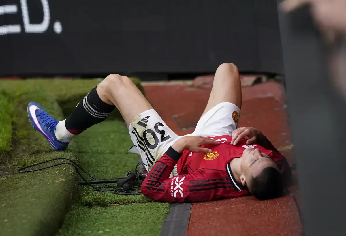 Man Utd Injury News And Return Dates: Updates On Benjamin Sesko, Lisandro Martinez, Matthijs De Ligt & 2 Others