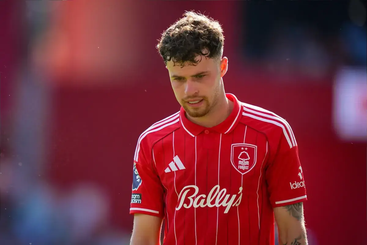 ‘Should Be Going In For Lewis Hall!’ ‘Has To Be A Joke’ Fans React After Man Utd Are Linked With Ex-Liverpool Player