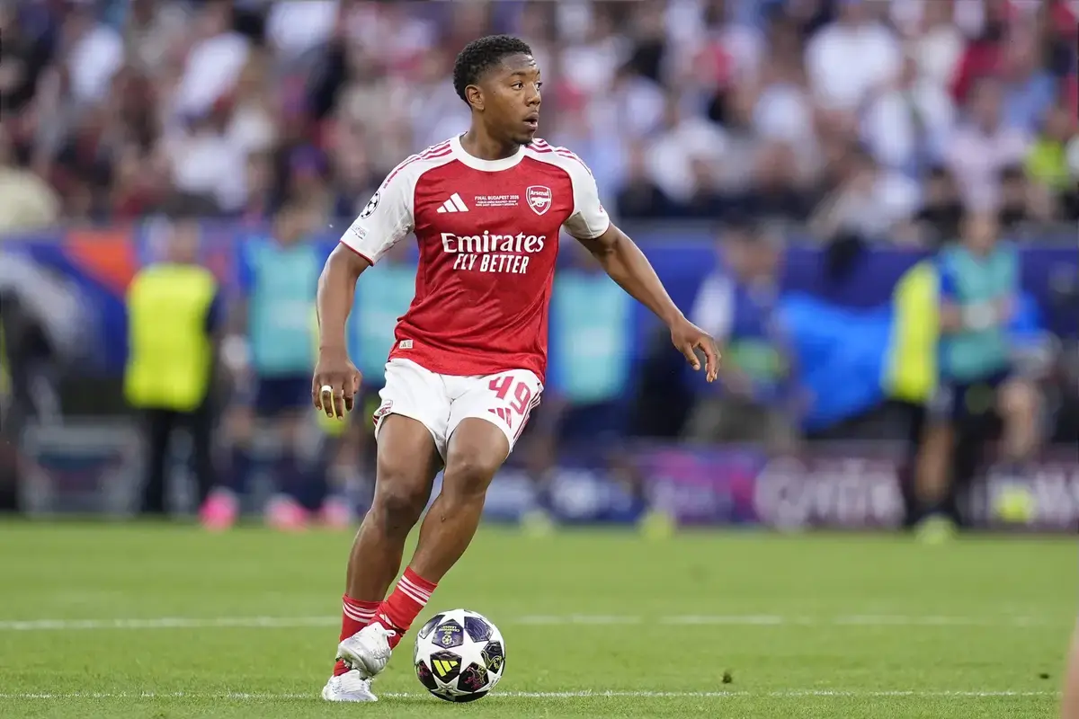 Man Utd Sign £60M Rated Arsenal Star And Recruit £50M Midfielder: Dream Lineup If Transfer Rumours Are True