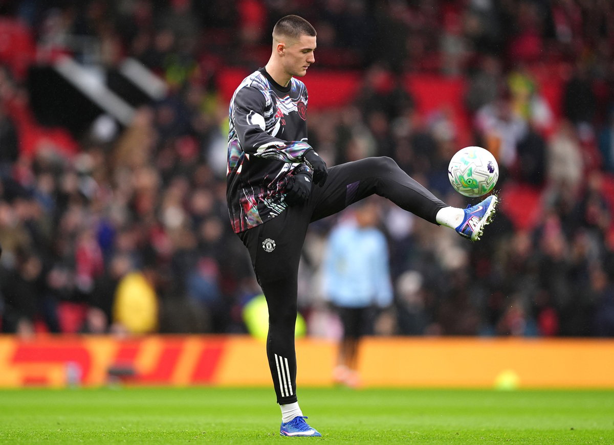 Benjamin Sesko And Andrey Santos To Start; Matheus Cunha On The Bench: Man Utd Predicted Lineup Vs Brighton