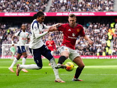 Man Utd Star Makes Long-Awaited Return To Pitch In Big Boost For Carrick